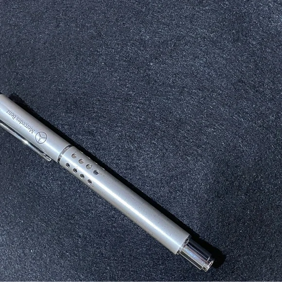 Mercedes-Benz Silver Luxury Pen - Picture 2 of 3